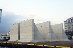 福岡県 博多港 アイランドシティ地区 岸壁L型ブロック製作工事（2次）