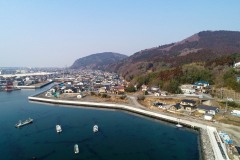 宮城県 石巻市 渡波漁港流留・沢田地区防潮堤(その3)外工事